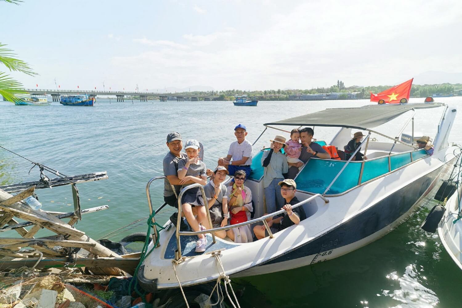 tour cano chèo sup vịnh cam ranh
