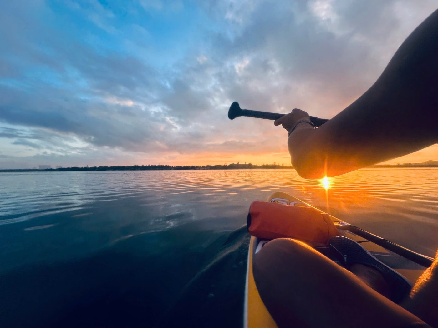 chèo sup bình minh ở cam ranh